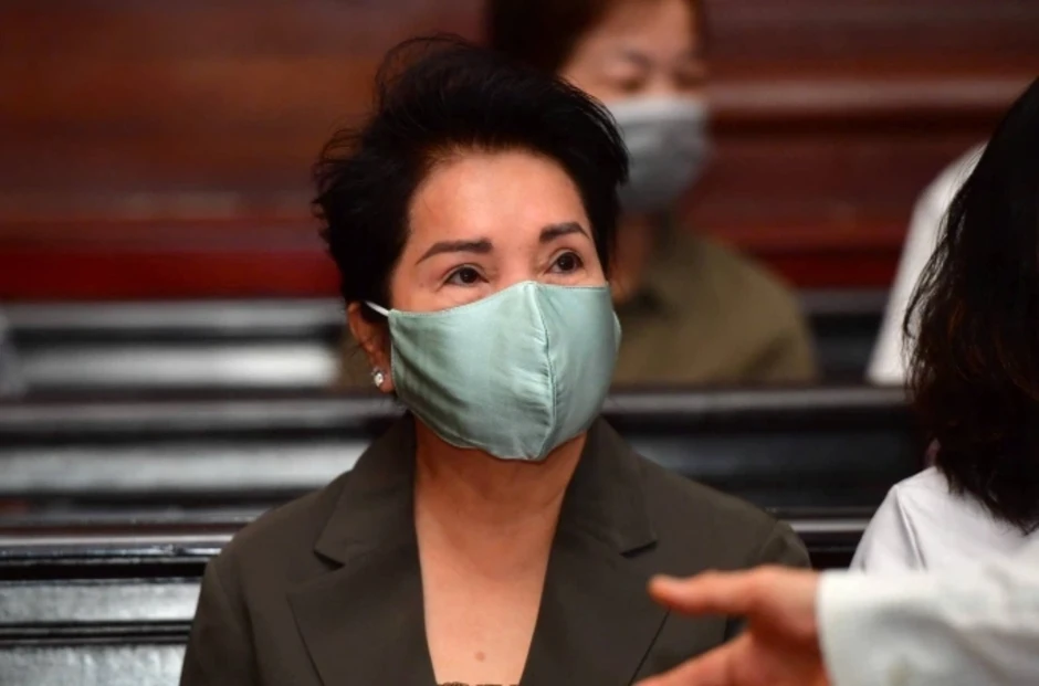 Bà Nguyễn Thị Như Loan xin án cải tạo, nói cần tiếp tục điều hành doanh nghiệp Bà Nguyễn Thị Như Loan xin án cải tạo, nói cần tiếp tục điều hành doanh nghiệp