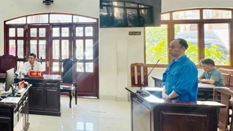 Bác sĩ chém đồng nghiệp trong phòng khám ở Đồng Nai lãnh 13 năm tù
