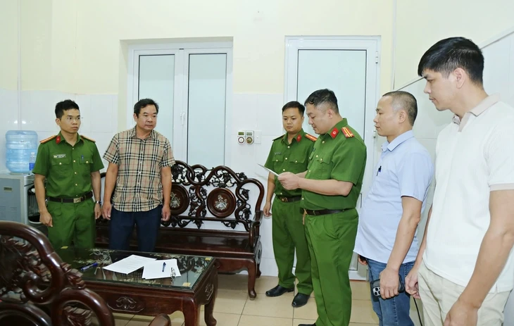 Bác sĩ, điều dưỡng tiếp tay làm giả bệnh án: 32 bị can bị khởi tố