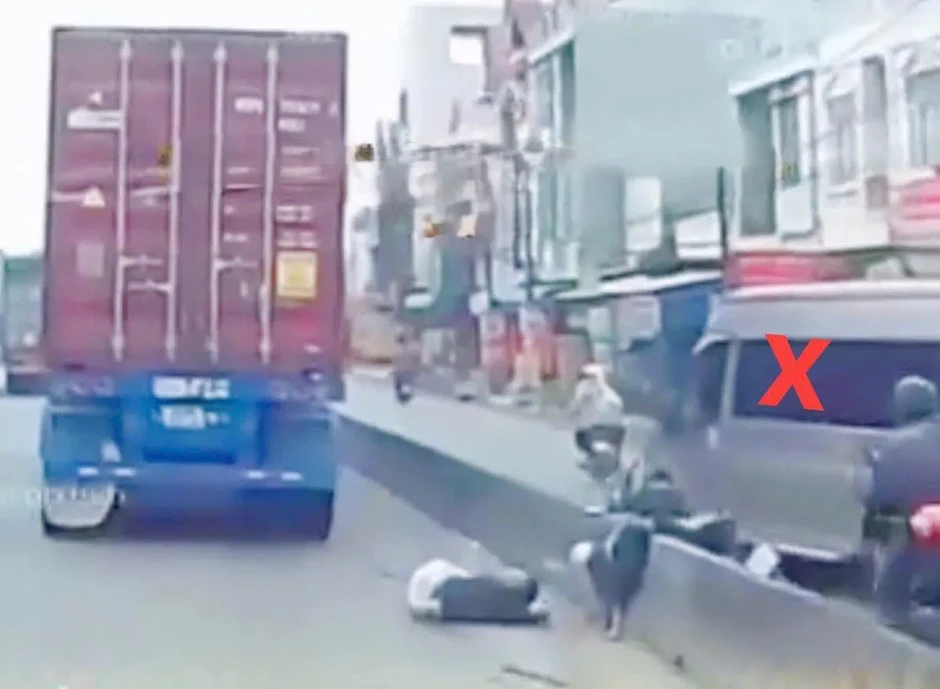 Bác tin tài xế xe khách gây tai nạn rồi bỏ đi trên Quốc lộ 51 Bác tin tài xế xe khách gây tai nạn rồi bỏ đi trên Quốc lộ 51