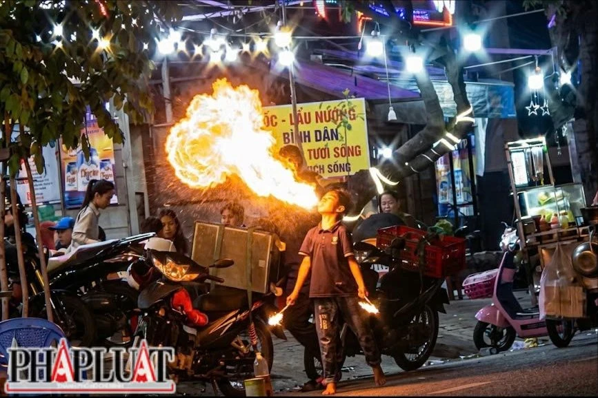 Bài 2: Hiểm nguy rình rập và nỗi lo tương lai Bài 2: Hiểm nguy rình rập và nỗi lo tương lai