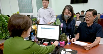 Bãi bỏ nhiều thủ tục về cấp tài khoản định danh điện tử cấp bộ, tỉnh