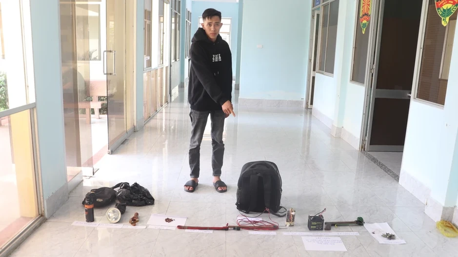 Bài học dành cho hai thanh niên dùng súng kích điện trộm chó