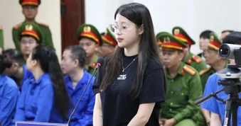 Bạn gái trùm ma túy Bùi Đình Khánh ân hận vì "đặt tình cảm không đúng chỗ"