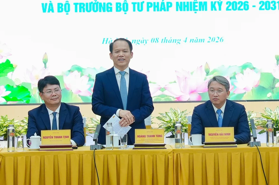 Bàn giao công tác Bộ trưởng Bộ Tư pháp nhiệm kỳ 2026-2031 Bàn giao công tác Bộ trưởng Bộ Tư pháp nhiệm kỳ 2026-2031