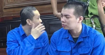 Băng nhóm "bảo kê" vỉa hè trung tâm TPHCM
