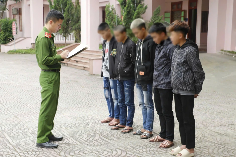 Băng trộm xe máy sa lưới trước giờ tháo chạy Băng trộm xe máy sa lưới trước giờ tháo chạy