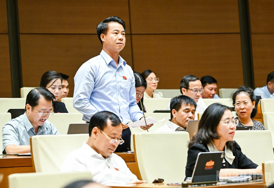 Bảo đảm sự nghiêm minh của pháp luật, khuyến khích đổi mới sáng tạo Bảo đảm sự nghiêm minh của pháp luật, khuyến khích đổi mới sáng tạo