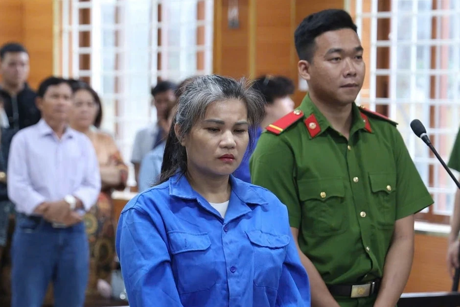Bạo hành bé trai tử vong, chủ cơ sở giữ trẻ lĩnh 20 năm tù