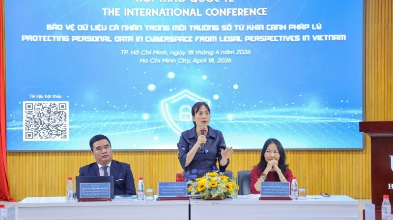 Bảo vệ dữ liệu cá nhân trong môi trường số Bảo vệ dữ liệu cá nhân trong môi trường số