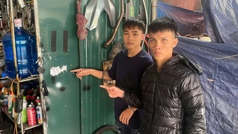 Bắt 2 đối tượng lừa đảo 86 người bằng thủ đoạn dán đè mã QR