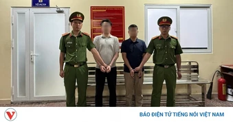 Bắt 2 đối tượng vây ráp, đập phá xe của nhau tại trung tâm TP.HCM
