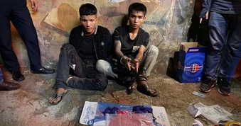 Bắt 2 nghi phạm người Lào vận chuyển ma túy qua Việt Nam tiêu thụ