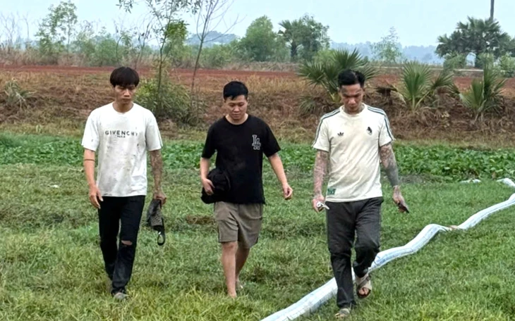 Bắt 2 người mang theo ma túy từ Campuchia qua biên giới Tây Ninh Bắt 2 người mang theo ma túy từ Campuchia qua biên giới Tây Ninh