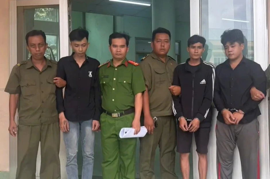 Bắt 4 đối tượng đuổi đánh, gây náo loạn trong Khu Công nghiệp Sóng Thần 2