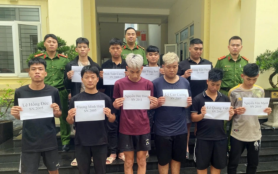 Bắt đối tượng chém nhầm người trên phố ở Hải Phòng Bắt đối tượng chém nhầm người trên phố ở Hải Phòng
