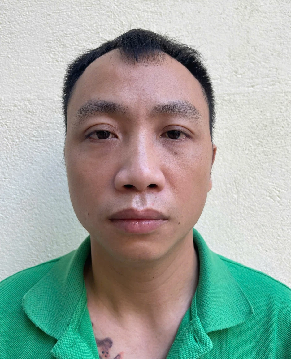 Bắt đối tượng chiếm đoạt loạt ô tô tự lái ở Đà Nẵng Bắt đối tượng chiếm đoạt loạt ô tô tự lái ở Đà Nẵng
