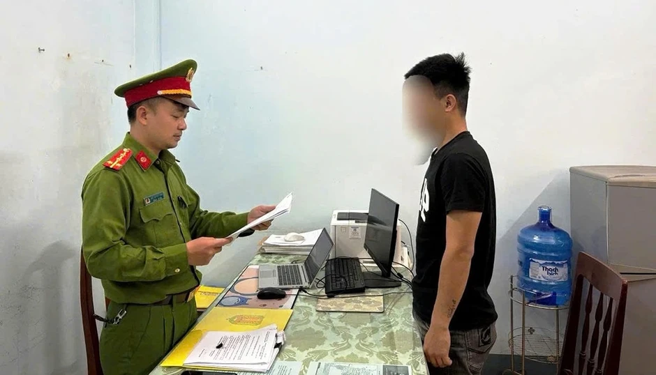 Bắt đối tượng chuyên thuê xe ô tô rồi đem cầm cố Bắt đối tượng chuyên thuê xe ô tô rồi đem cầm cố