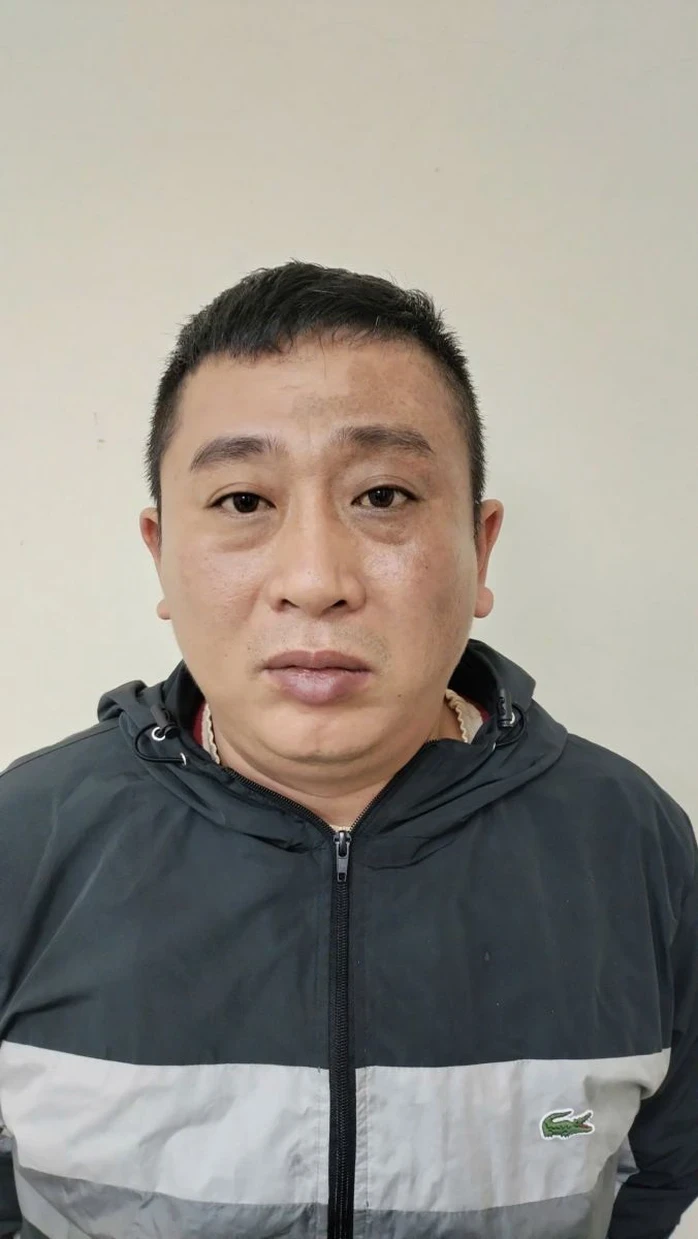Bắt đối tượng có lệnh truy nã đặc biệt trong nhà trọ Bắt đối tượng có lệnh truy nã đặc biệt trong nhà trọ
