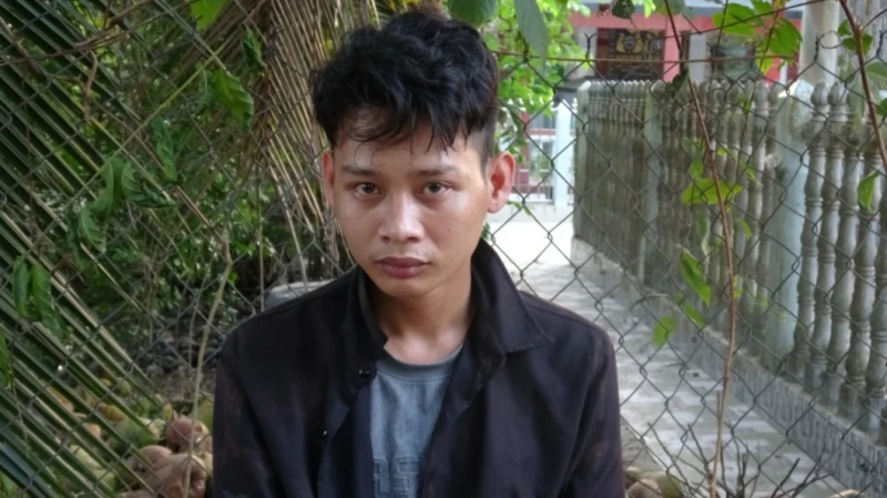 Bắt đối tượng ma túy, thu giữ khẩu súng với đạn đã lên nòng Bắt đối tượng ma túy, thu giữ khẩu súng với đạn đã lên nòng