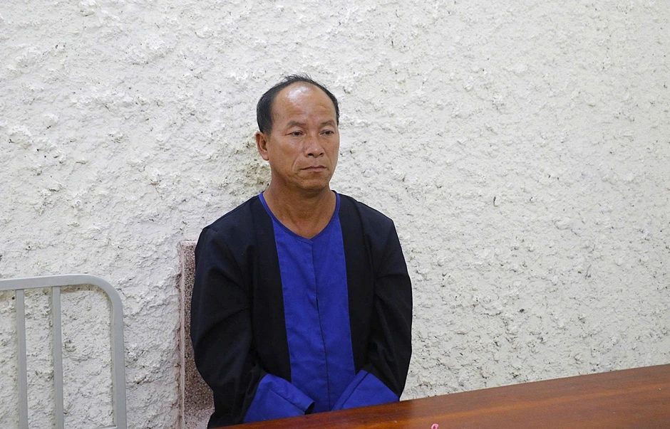 Bắt đối tượng truy nã đặc biệt nguy hiểm, lẩn trốn 8 năm tại Lào Bắt đối tượng truy nã đặc biệt nguy hiểm, lẩn trốn 8 năm tại Lào