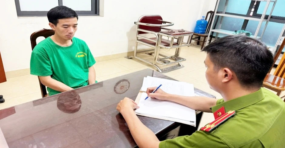 Bắt đối tượng truy nã tội trộm cắp tài sản sau thời gian lẩn trốn liên tỉnh Bắt đối tượng truy nã tội trộm cắp tài sản sau thời gian lẩn trốn liên tỉnh