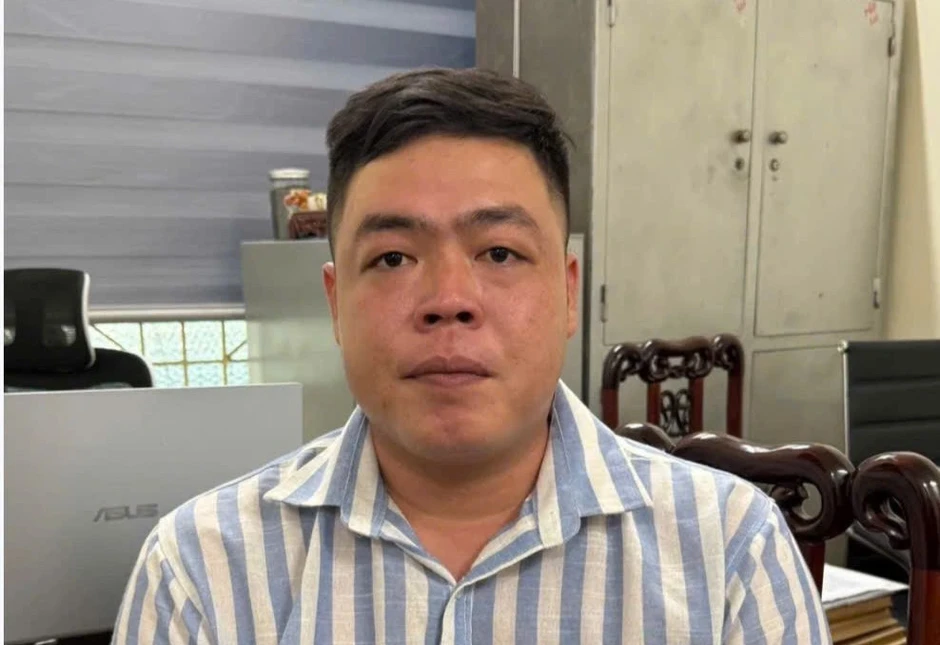 Bắt được kẻ trốn truy nã chuyên thuê ô tô để mang đi cầm cố Bắt được kẻ trốn truy nã chuyên thuê ô tô để mang đi cầm cố