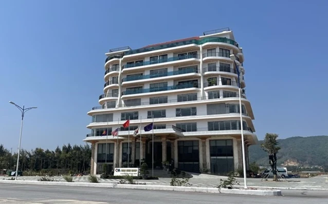Bắt Giám đốc Công ty TNHH Quan Minh, thu giữ nhiều vũ khí quân dụng và ma túy Bắt Giám đốc Công ty TNHH Quan Minh, thu giữ nhiều vũ khí quân dụng và ma túy