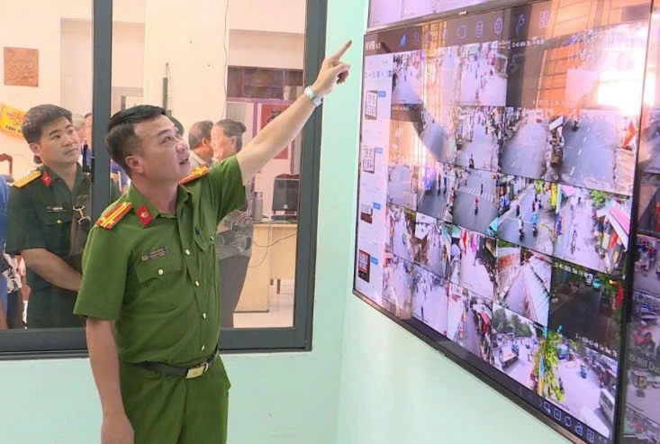 Bắt giữ 23 thanh niên gây rối tại quán cà phê ở TPHCM Bắt giữ 23 thanh niên gây rối tại quán cà phê ở TPHCM