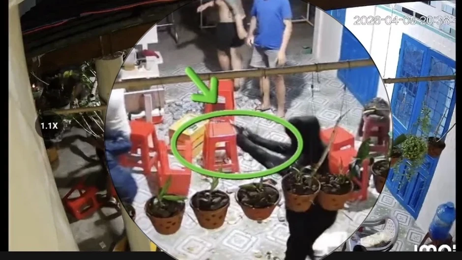 Bắt giữ 3 nghi phạm vụ dùng súng cao su, dao tấn công người tại Đồng Tháp Bắt giữ 3 nghi phạm vụ dùng súng cao su, dao tấn công người tại Đồng Tháp