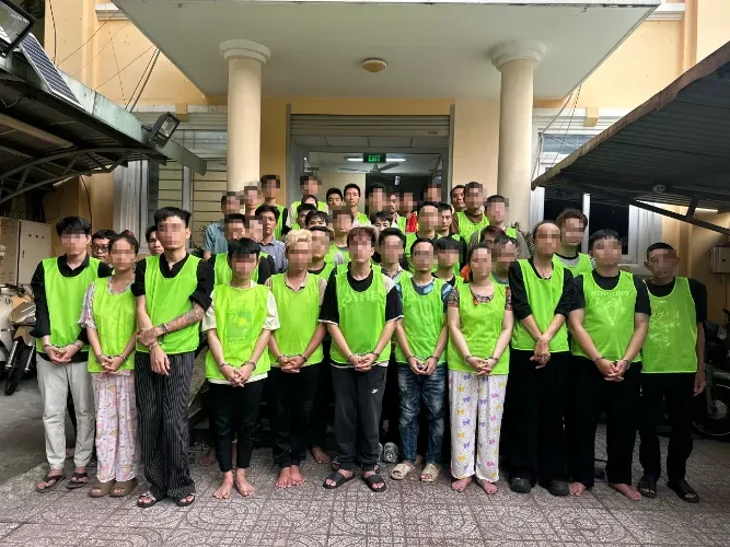 Bắt giữ ca sĩ, nhạc sĩ Tăng Nhật Tuệ vì hành vi tàng trữ và tổ chức sử dụng trái phép chất ma túy Bắt giữ ca sĩ, nhạc sĩ Tăng Nhật Tuệ vì hành vi tàng trữ và tổ chức sử dụng trái phép chất ma túy
