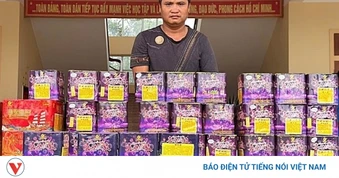 Bắt giữ đối tượng mua bán trái phép gần 3 tạ pháo hoa nổ