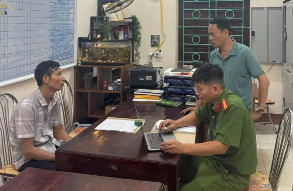 Bắt giữ đối tượng xâm hại cô gái khuyết tật ở Phú Thọ Bắt giữ đối tượng xâm hại cô gái khuyết tật ở Phú Thọ