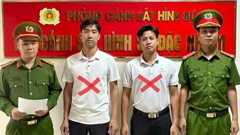 Bắt giữ giám đốc, phó giám đốc công ty truyền thông cưỡng đoạt tài sản