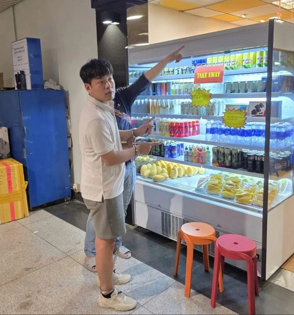 Bắt giữ nghi phạm giết người, tẩu thoát qua sân bay Tân Sơn Nhất Bắt giữ nghi phạm giết người, tẩu thoát qua sân bay Tân Sơn Nhất