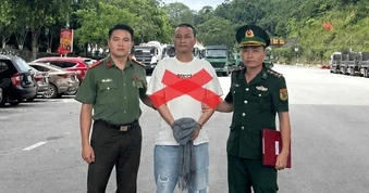 Bắt giữ người nước ngoài nhập cảnh trái phép vào Việt Nam để trốn truy nã