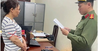 Bắt giữ người phụ nữ giả nam giới lên mạng lừa đảo 1,1 tỷ đồng