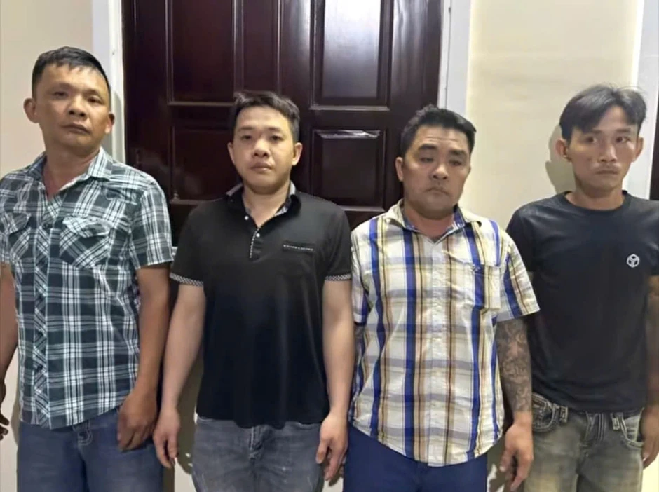 Bắt giữ nhóm trộm chó manh động chống trả khiến thượng úy công an bị thương Bắt giữ nhóm trộm chó manh động chống trả khiến thượng úy công an bị thương