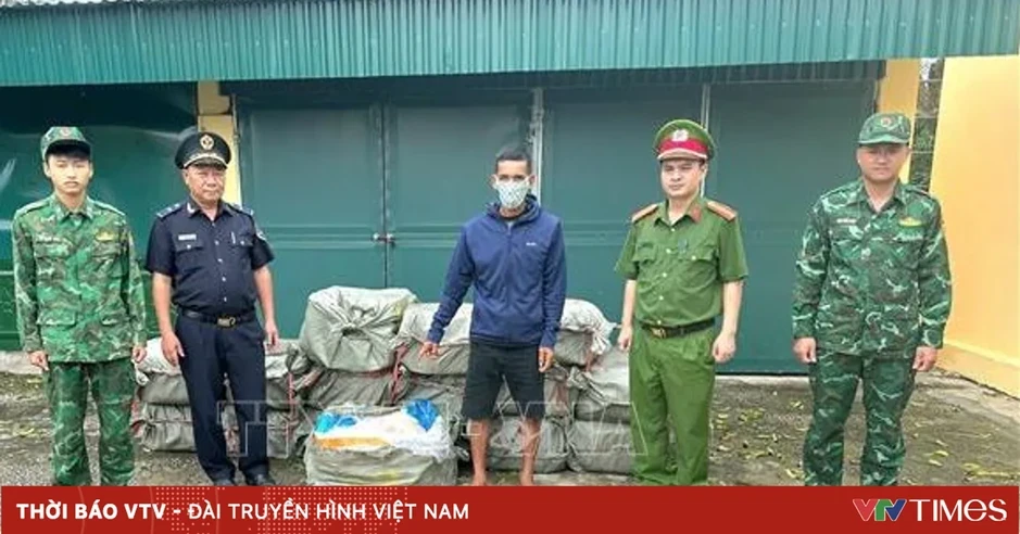 Bắt giữ phương tiện vận chuyển trái phép 800 kg nầm lợn đông lạnh Bắt giữ phương tiện vận chuyển trái phép 800 kg nầm lợn đông lạnh