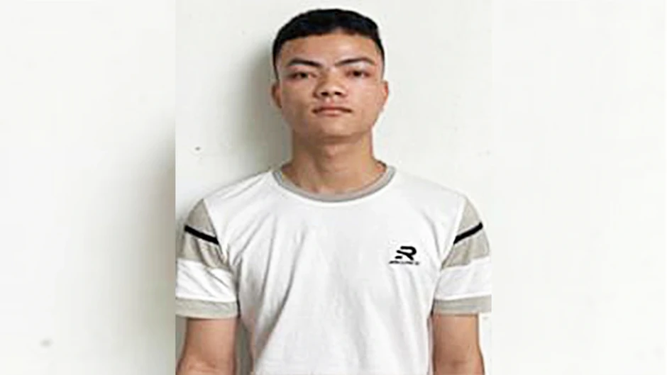 Bắt kẻ phá két sắt, trộm vàng và tiền mặt ở Hà Nội Bắt kẻ phá két sắt, trộm vàng và tiền mặt ở Hà Nội