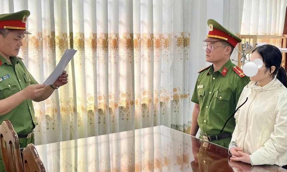 Bắt kế toán trưởng trường mần non tham ô hơn 78 triệu đồng Bắt kế toán trưởng trường mần non tham ô hơn 78 triệu đồng