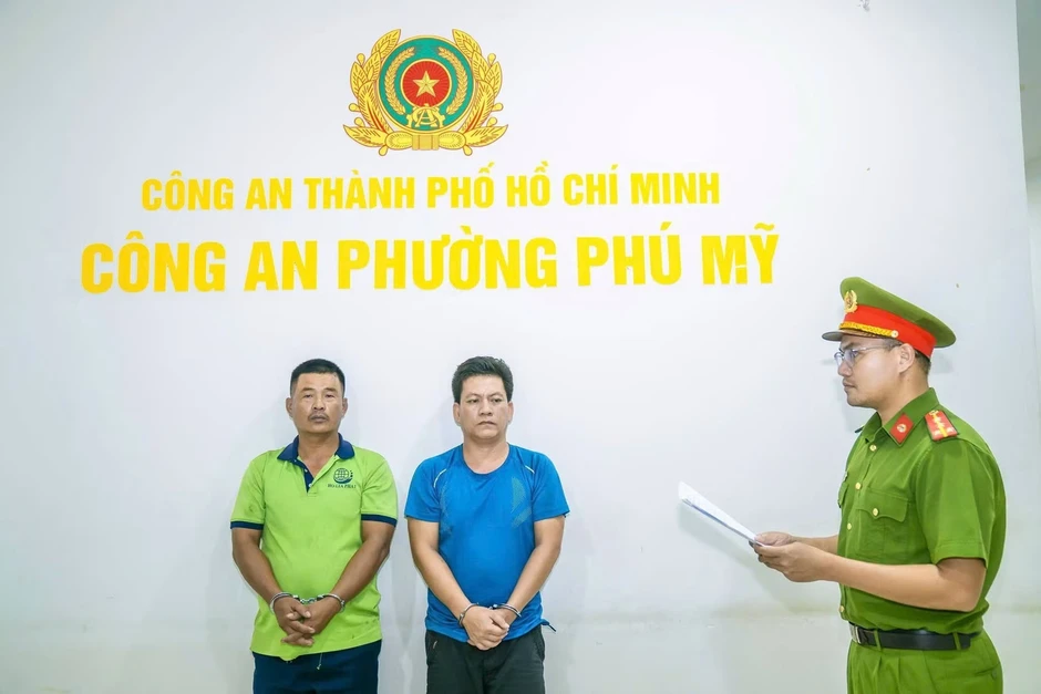 Bắt khẩn cấp 2 tài xế xe đầu kéo đánh nhau giữa Quốc lộ 51 Bắt khẩn cấp 2 tài xế xe đầu kéo đánh nhau giữa Quốc lộ 51