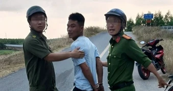 Bắt khẩn cấp đối tượng đâm vợ và mẹ vợ thương vong