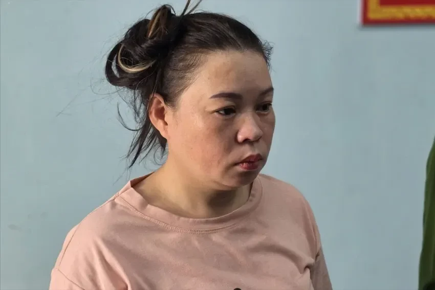Bắt khẩn cấp đối tượng hành hung 2 nữ nhân viên gác chắn tàu ở Đà Nẵng Bắt khẩn cấp đối tượng hành hung 2 nữ nhân viên gác chắn tàu ở Đà Nẵng