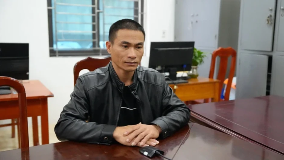 Bắt lái tàu chở đá trong vụ chìm tàu khách 6 người chết trên hồ Thác Bà Bắt lái tàu chở đá trong vụ chìm tàu khách 6 người chết trên hồ Thác Bà
