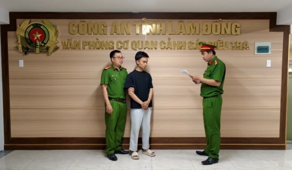 Bất ngờ bị nợ ngân hàng 1,7 tỷ đồng Bất ngờ bị nợ ngân hàng 1,7 tỷ đồng
