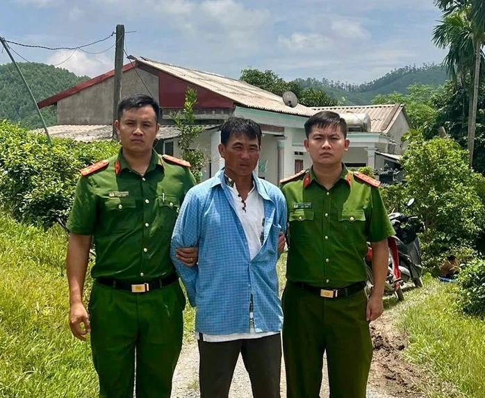Bất ngờ dùng hung khí sát hại em dâu, làm bị thương em trai Bất ngờ dùng hung khí sát hại em dâu, làm bị thương em trai