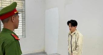 Bất ngờ với danh tính 'cô đồng' 25 tuổi vừa bị công an Đà Nẵng bắt