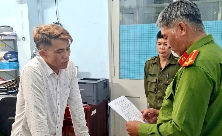 Bắt người dọa chém, khống chế thẩm phán và thư ký tòa đi thẩm định tài sản Bắt người dọa chém, khống chế thẩm phán và thư ký tòa đi thẩm định tài sản