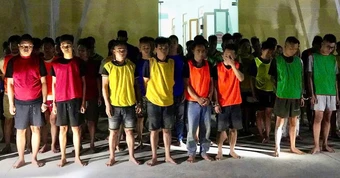 Bắt nhóm lừa đảo 5.000 người chiếm đoạt hơn 15 tỉ đồng trong 20 ngày